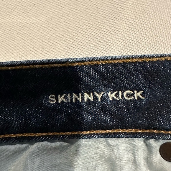 Excellent condition American Eagle skinny kick jean - Picture 3 of 6